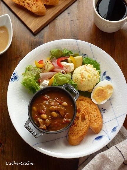 鶏肉と大豆のトマトカレーでワンプレート♪_d0319943_07285852.jpg