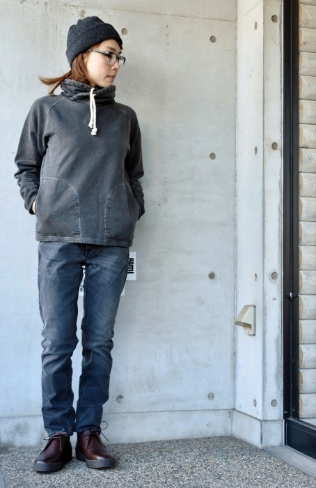 GOOD ON ROLL NECK SWEAT!★!_d0152280_08541514.jpg