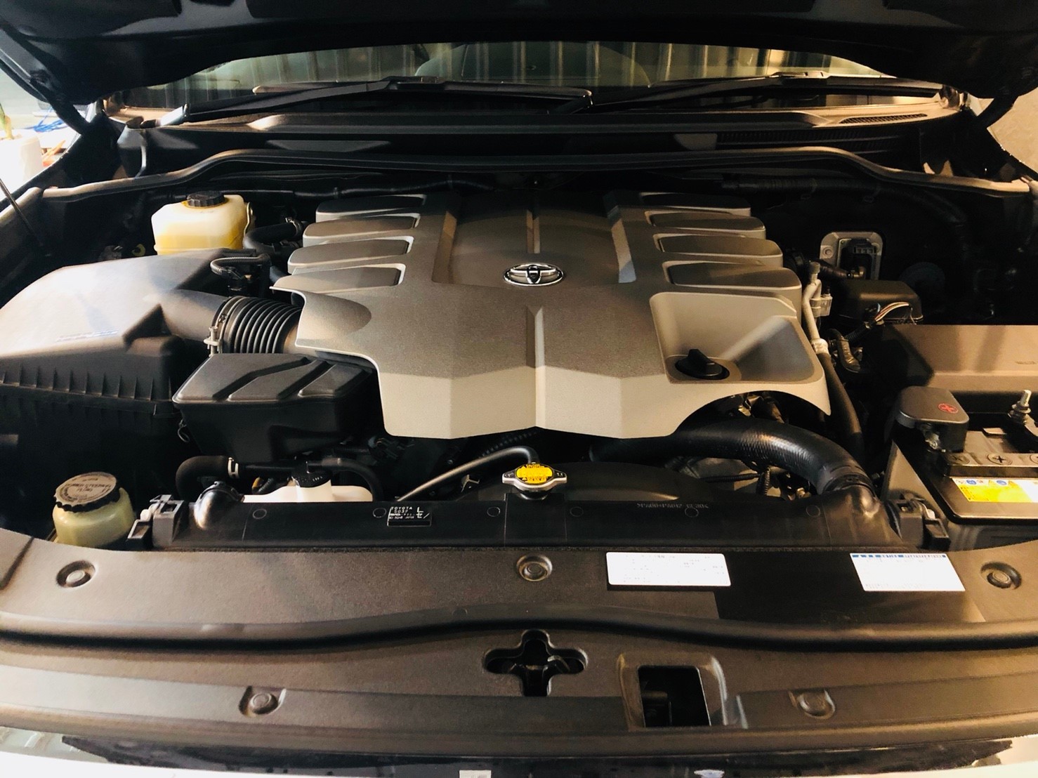 【♡様(⁠◍⁠•⁠ᴗ⁠•⁠◍⁠)⁠✧⁠】 ランクル200 ZX！納車準備 年内納車(^^♪大忙しの本店