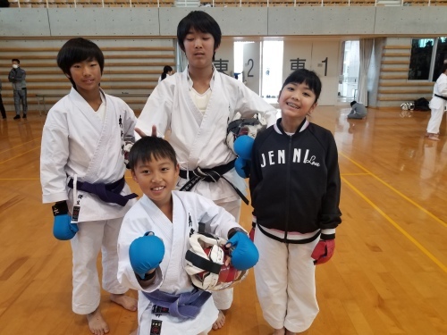 駆け込み投稿_c0337816_18222076.jpg