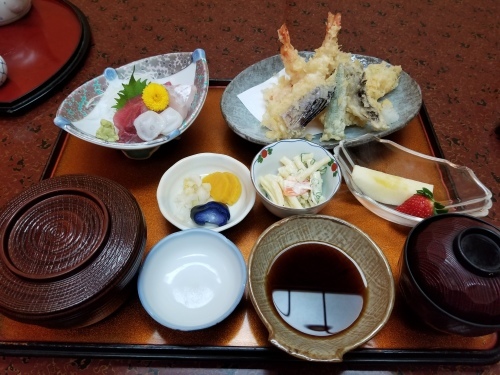 感謝のステージ&今年最後のラジオ放送_f0165126_15421850.jpg