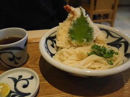 休日、開店時間に間に合う様に起きられたので美味しい饂飩を食べに（饂飩：みやの家）_d0245240_03112185.jpg