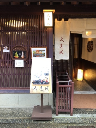 b0341471_22021276.jpeg