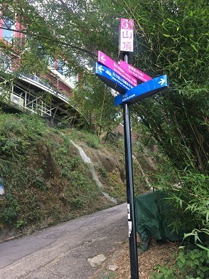 f0371533_23083107.jpg
