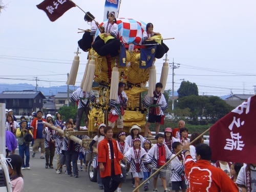 山根グランドで子供太鼓祭り_f0085962_15002447.jpg