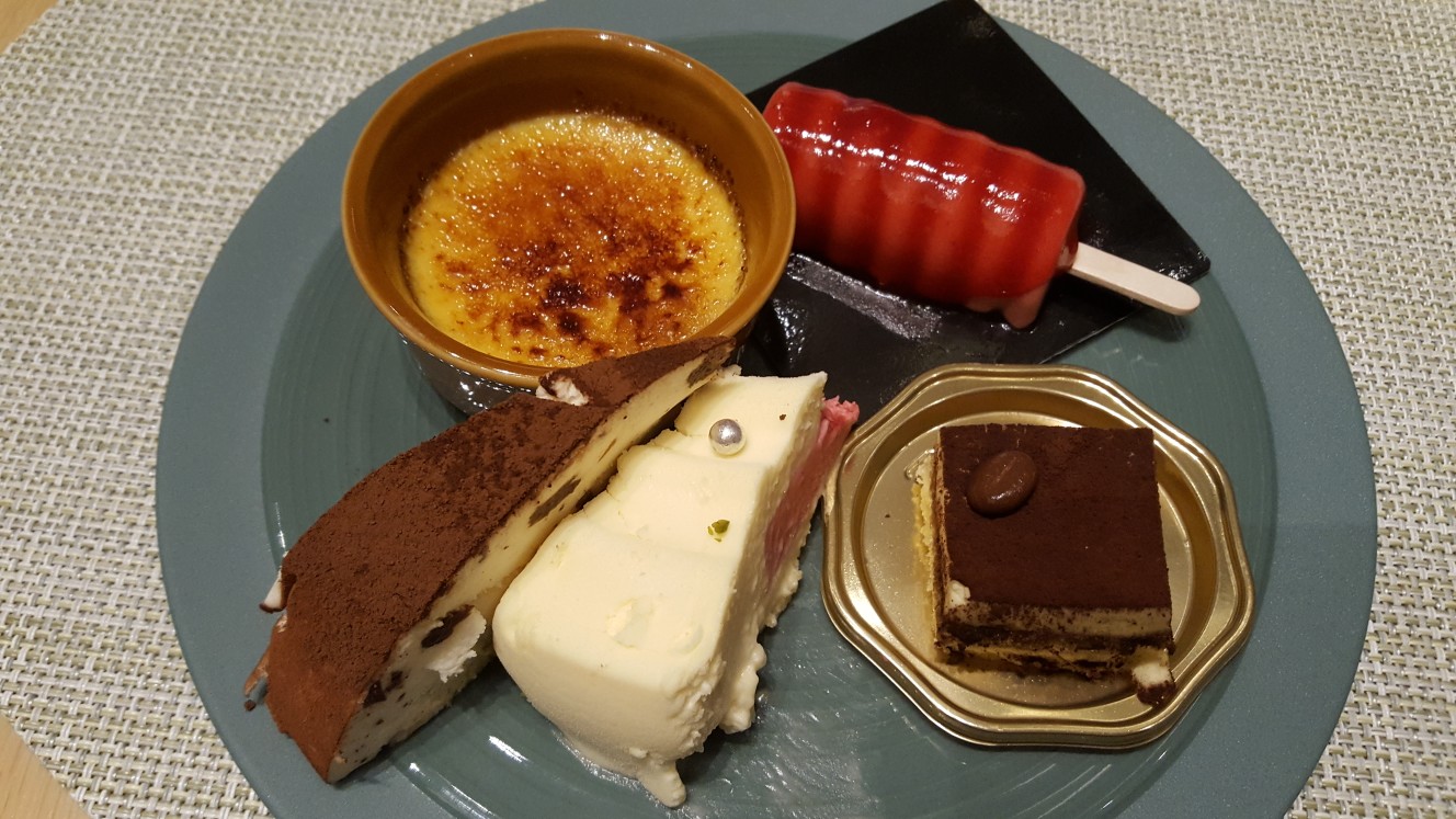 今夜も忘年会_c0160277_084144.jpg