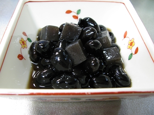 師走らしく豆を炊く_f0129726_15064263.jpg