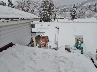 19年シーズン初の雪下ろし！_c0336902_13572185.jpg