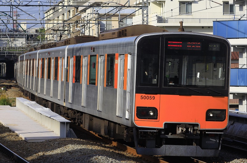 第3回関東地方電車巡り4～東武50050系～_e0365211_23302376.jpg