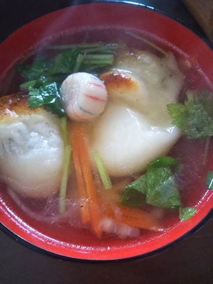 津軽塗の岡持ち付きお重を出して_f0316507_14123734.jpg