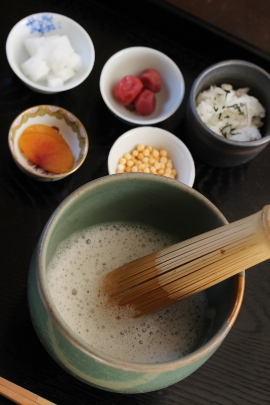 今年はこの福茶から_b0220318_15300975.jpg