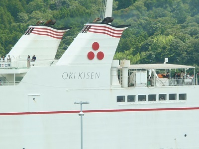 e0366602_03063273.jpg