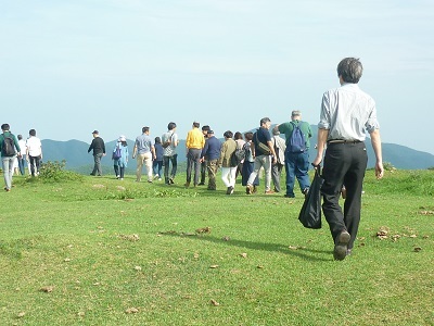 e0366602_04510007.jpg