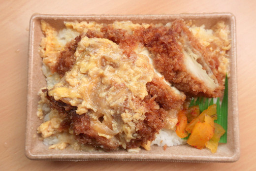 間違えて温めちまった セブンイレブン とろとろ玉子の鶏カツ御飯 398円 致し方ない 続 食欲記 間違えて温めちまった セブンイレブン とろとろ玉子の鶏カツ御飯 398円 致し方ない 続 食欲記