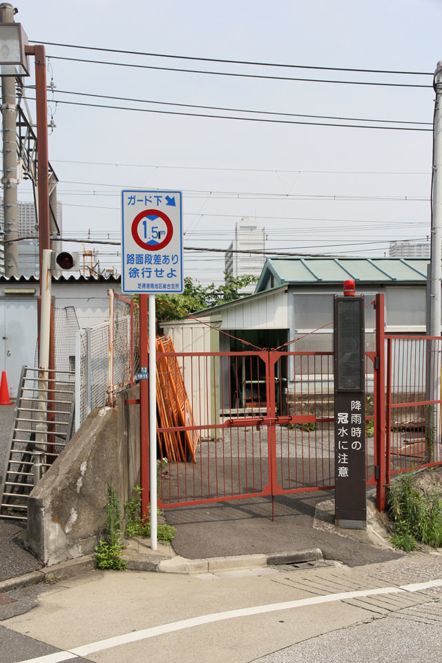 f0395158_00300044.jpg