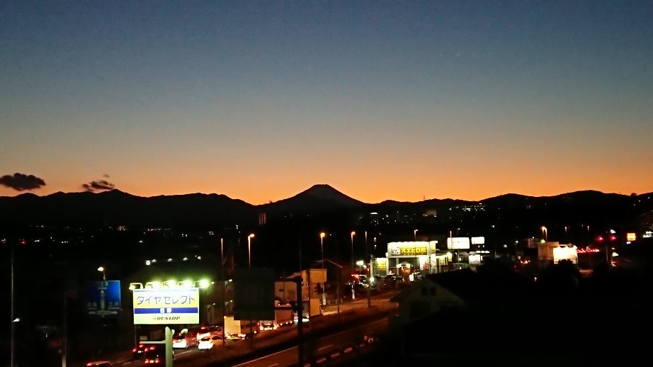 1/3  今日の富士山_b0042308_17322569.jpg