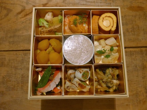 北参道「Sincere シンシア」の特製おせちを食べる。_f0232060_21155158.jpg