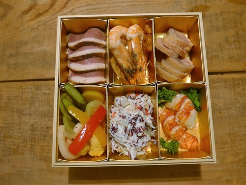 北参道「Sincere シンシア」の特製おせちを食べる。_f0232060_21251130.jpg