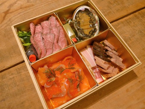 北参道「Sincere シンシア」の特製おせちを食べる。_f0232060_21353024.jpg