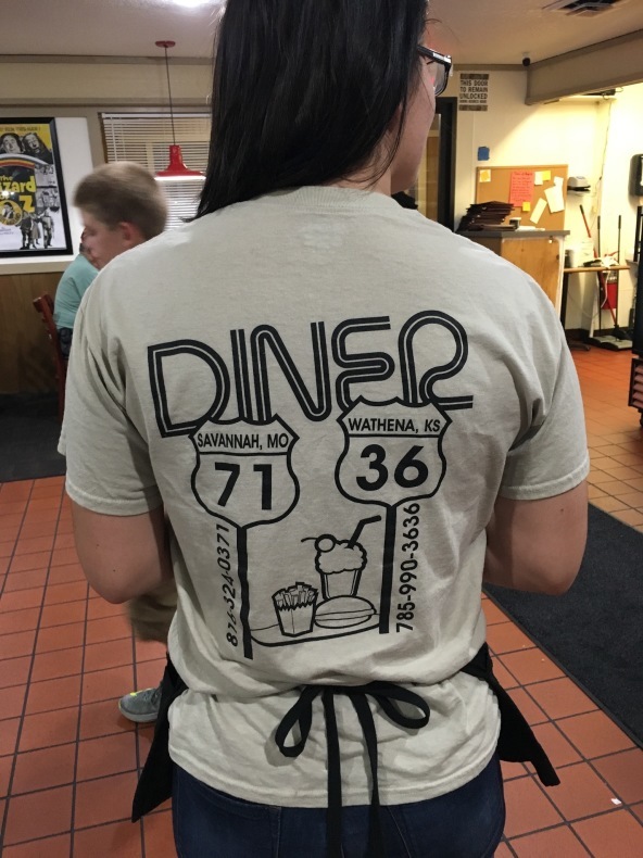 カンサス州の田舎のdinerとmotel 初日本人 Kansas いわおの日々ing 夢見る頃がとっくに過ぎ去っても