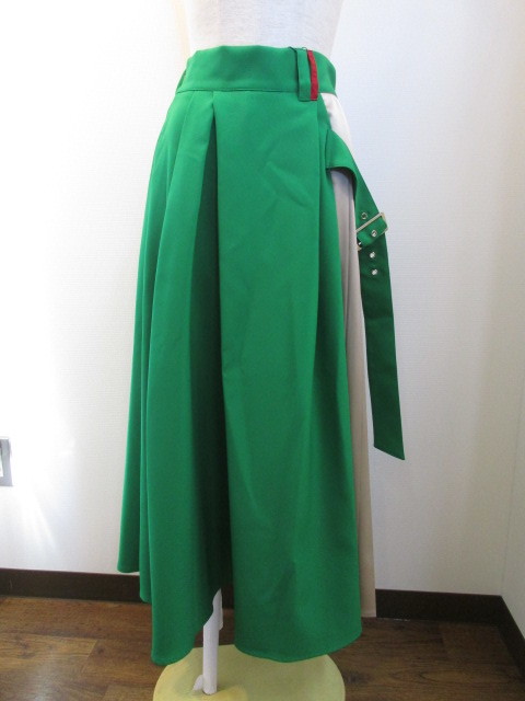 トラノイ/TRANOI.  Oz skirt belted　最終入荷　★_e0076692_13360329.jpg