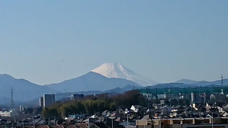 1/4  今日の富士山_b0042308_12040735.jpg