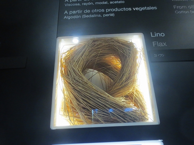b0064411_01043189.jpg