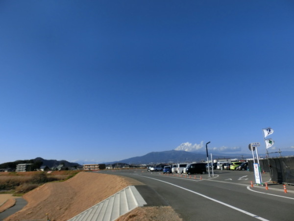 d0221319_23263276.jpg