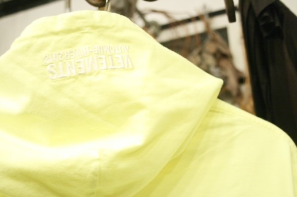 元日の過ごし方。写真少ねっ！！！　入荷ヴェトモン、ゴーシャラブチンスキー、A.P.C.、AMI、BIANCA CHANDONメンズトップス、アウター_f0180307_21505284.jpg