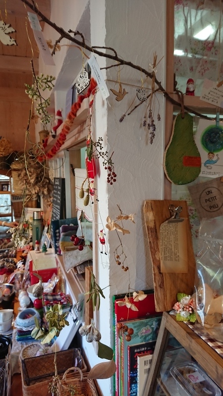 d0279976_11115200.jpg