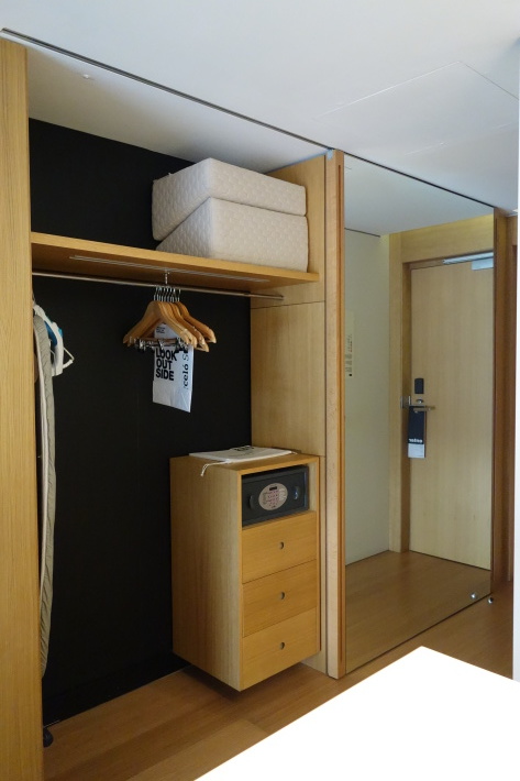 ホテル バルセロ サンツ HOTEL BARCELO SANTS タラゴナ Tarragona からバルセロナへ 2018年9月 バルセロナの旅(13)_f0117059_13411899.jpg