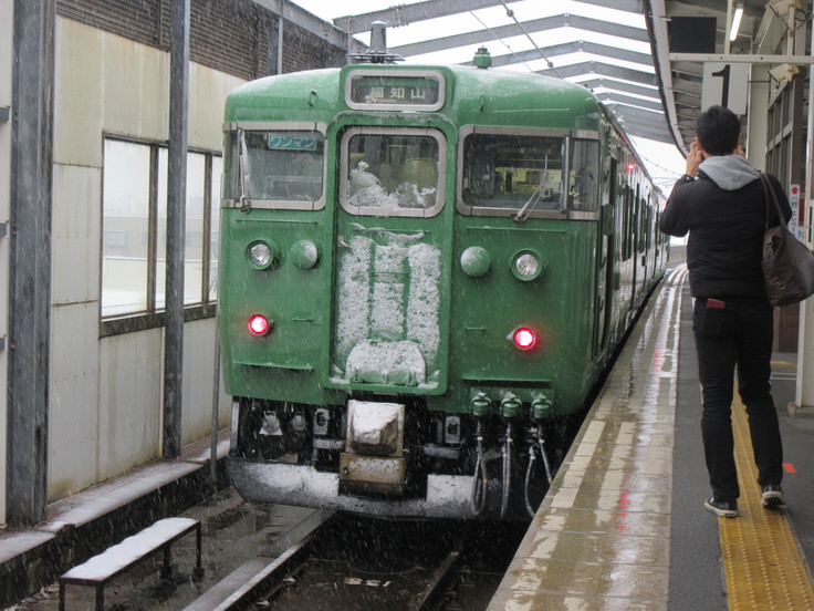 年末年始の鉄旅「米原→敦賀～小浜線～東舞鶴」_c0212604_23304750.jpg