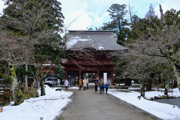 明けましておめでとうございます。_e0000910_11544267.jpg