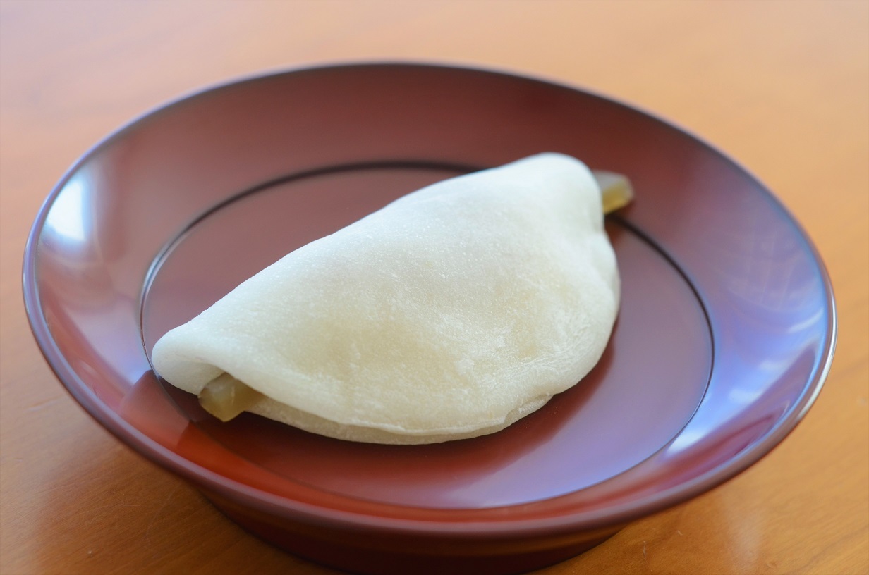 新年のお茶の時間 花びら餅_b0362781_09131933.jpg