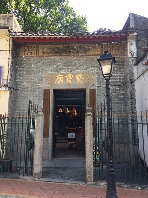 f0371533_18103834.jpg