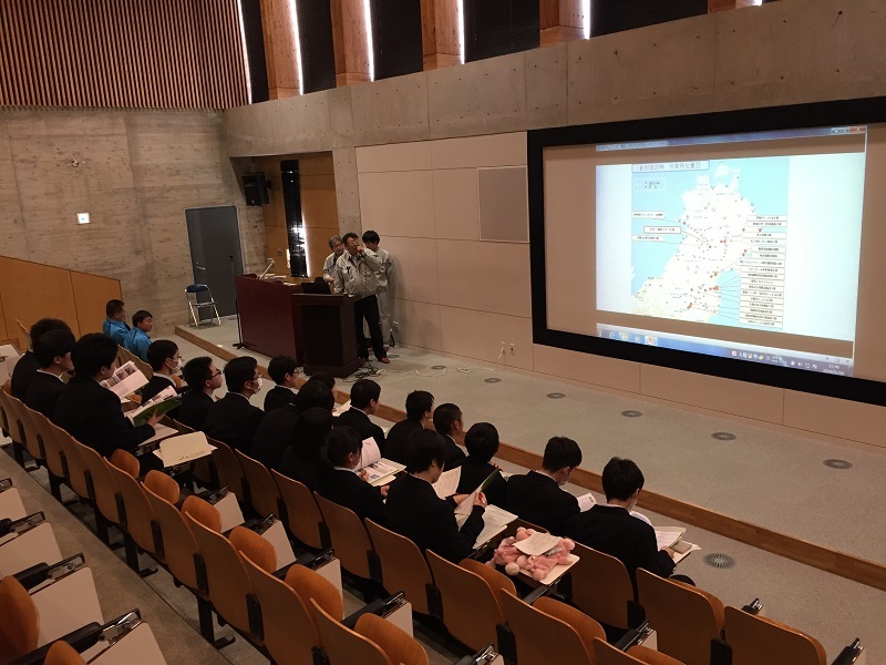 出前企業説明会に出席しました_e0341538_15104354.jpg