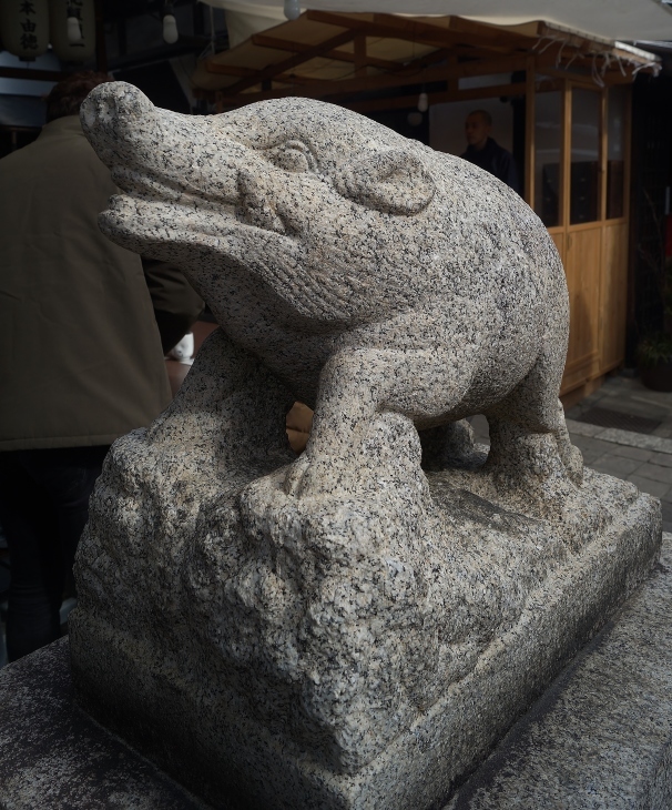 建仁寺塔頭禅居庵の摩利支天堂に初参り_b0063958_20370204.jpg