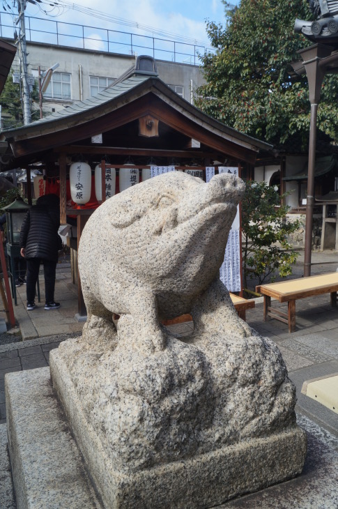 建仁寺塔頭禅居庵の摩利支天堂に初参り_b0063958_20385087.jpg