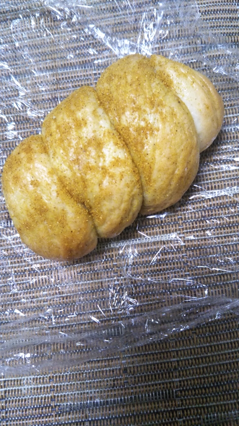 カレイドベーグル ミニ・ベーグルドッグ カレー味_f0076001_2253536.jpg