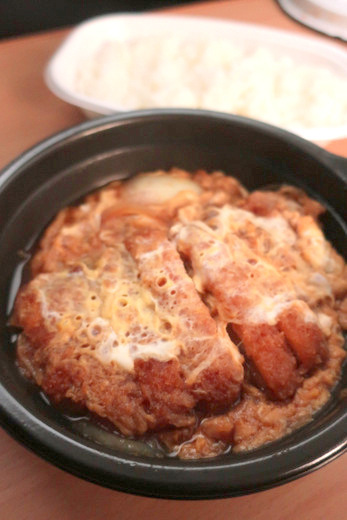 1 7 ほっともっと 新 ロースかつとじ弁当 490円 リニューアル 続 食欲記