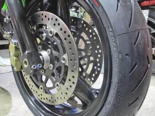 M上クン号 GPZ900Rニンジャのホイール交換で17インチ化 M上クン号 GPZ900Rニンジャのホイール交換で17インチ化