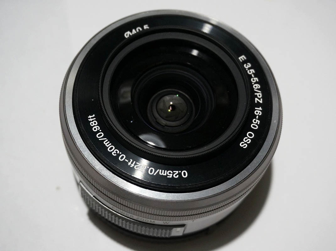 ソニー PZ16-50 シルバー ジャンクです （SONY E PZ 16-50mm