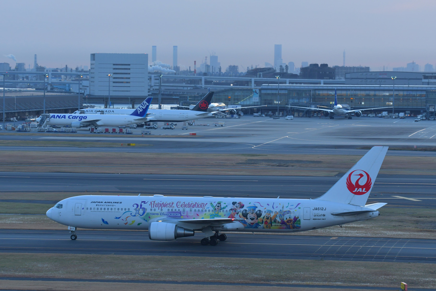 羽田空港 Tokyo International Airport 花鳥風月 空photo Blog 羽田空港 Tokyo International Airport 花鳥風月 空photo Blog