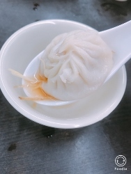 台湾を食べ尽す②上海好味道小籠湯包_a0059035_22233531.jpg