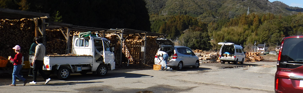 薪の良心市（高知県日高村岩目地）_a0051539_19372216.png