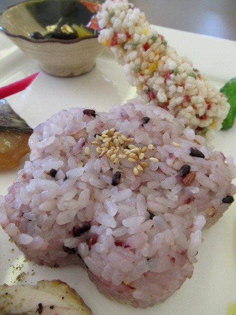 f0236260_22040804.jpg