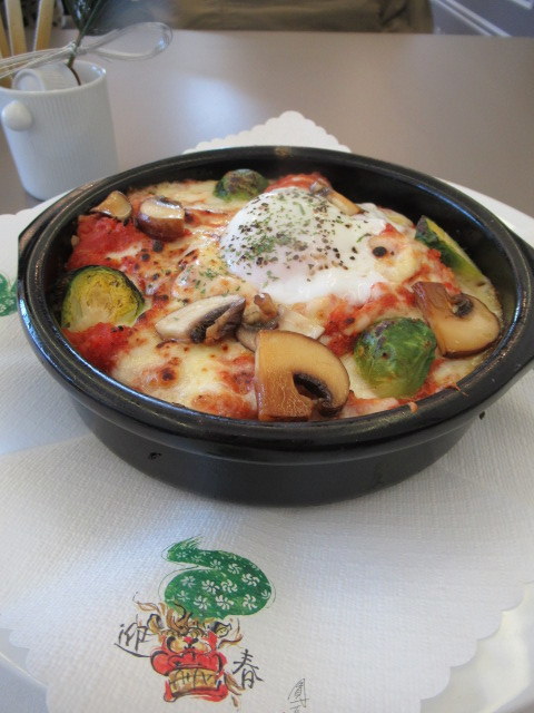 f0236260_22050366.jpg