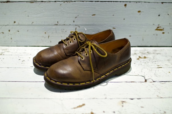 Dr.Martens 4ホール 英国 MADE IN ENGLAND