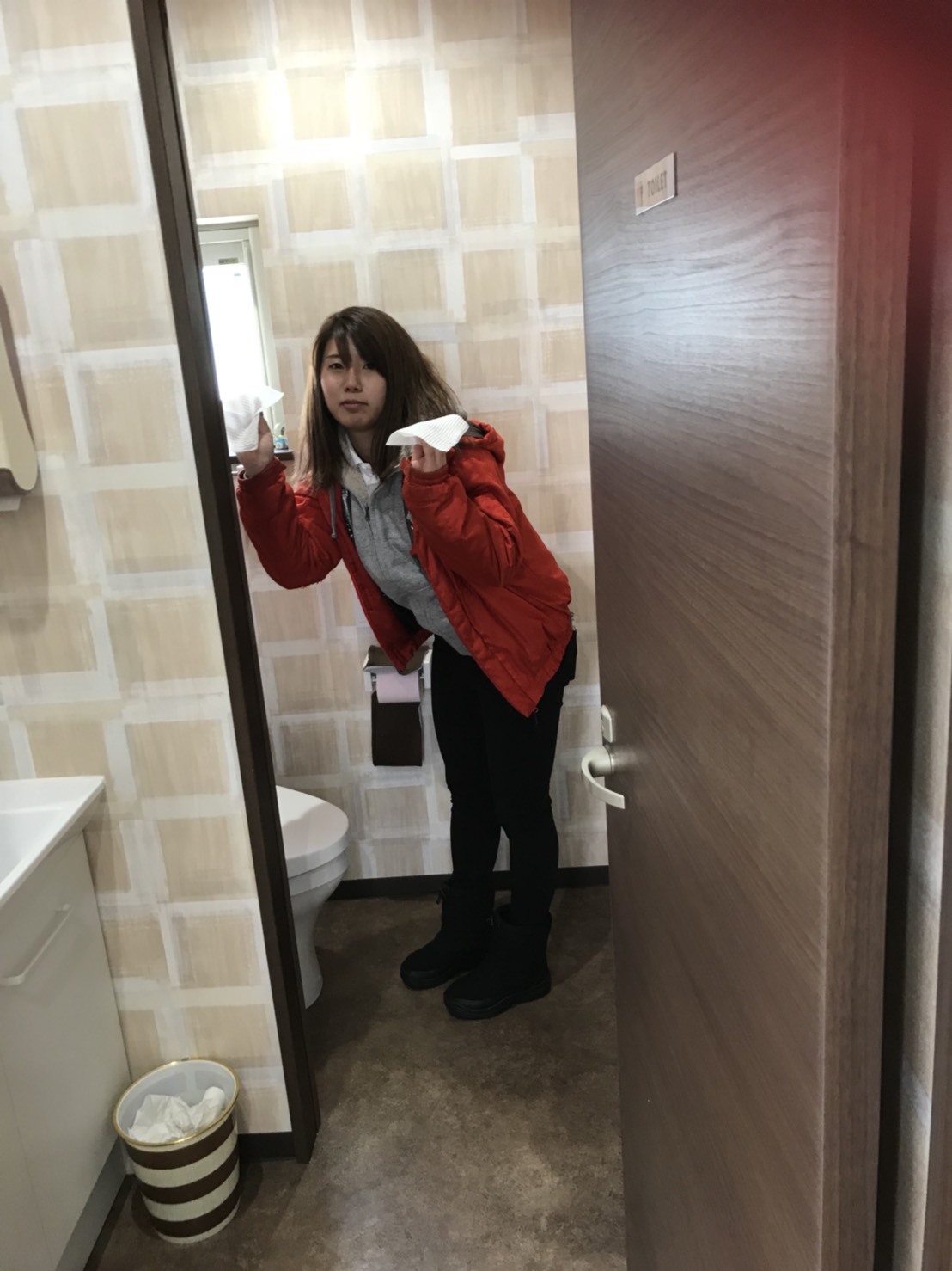 1月15日(火)本店ブログ♪600hバージョンS Iパッケージ 4WD 入りましたよー♪_b0127002_17481009.jpg