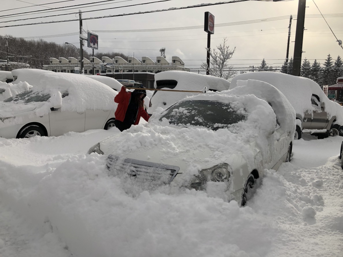 1月15日(火)本店ブログ♪600hバージョンS Iパッケージ 4WD 入りましたよー♪_b0127002_18005931.jpg